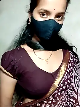 Snapshot of nisarani54321 chatting on July 21, 9:55 am nisarani54321 online show from July 21, 9:55 am