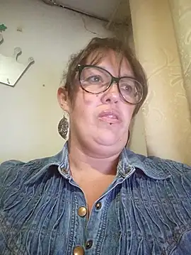  Saraqueen-- online show from July 24, 12:08 am