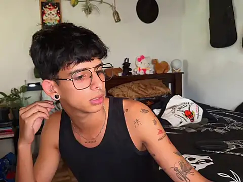 ibrat andy1 online show from July 3, 9:21 pm