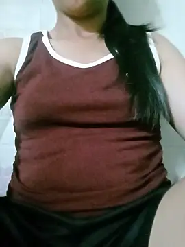 Snapshot of Helen-nn chatting on June 15, 6:21 pm Helen-nn online show from June 15, 6:21 pm