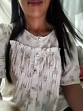Snapshot of Helen-nn chatting on July 4, 12:44 pm Helen-nn online show from July 4, 12:44 pm