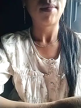 Snapshot of Helen-nn chatting on August 1, 3:50 am Helen-nn online show from August 1, 3:50 am