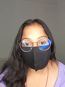 Snapshot of hottydisha chatting on June 17, 2:14 am hottydisha online show from June 17, 2:14 am