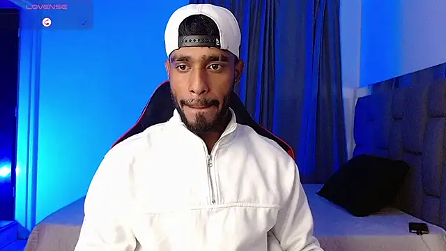 Snapshot of Damiano_walker chatting on June 30, 4:24 am Damiano walker online show from June 30, 4:24 am