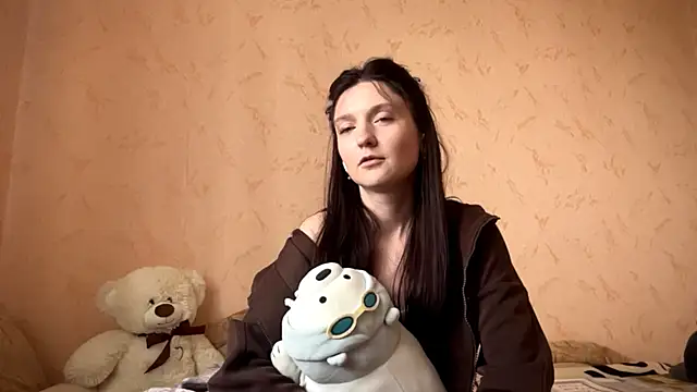 Snapshot of RonnaFalbo chatting on June 15, 1:02 pm RonnaFalbo online show from June 15, 1:02 pm