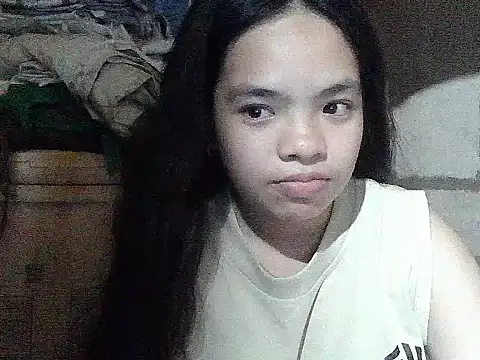 Snapshot of pretty_gia chatting on June 17, 10:06 am pretty gia online show from June 17, 10:06 am