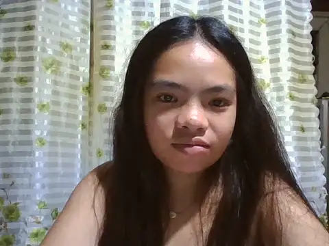 Snapshot of pretty_gia chatting on June 20, 6:11 pm pretty gia online show from June 20, 6:11 pm