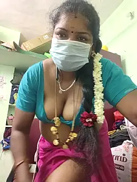 Snapshot of tamil-kamakanni chatting on July 1, 5:45 pm tamil-kamakanni online show from July 1, 5:45 pm