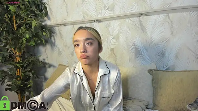 Snapshot of Barbara_Rogerss chatting on July 14, 10:21 am Barbara Rogerss online show from July 14, 10:21 am