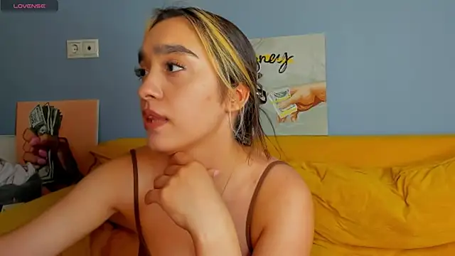 Snapshot of Barbara_Rogerss chatting on July 28, 9:04 am Barbara Rogerss online show from July 28, 9:04 am