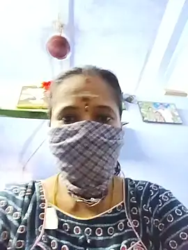 Snapshot of Tamil-neelavathi chatting on June 20, 6:27 am Tamil-neelavathi online show from June 20, 6:27 am