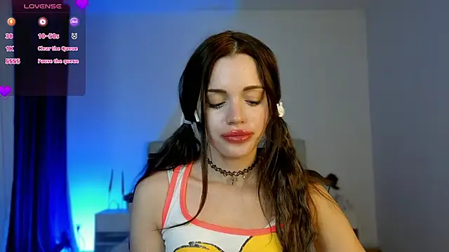 Snapshot of Little_cuti1e chatting on July 29, 9:40 am Little cuti1e online show from July 29, 9:40 am