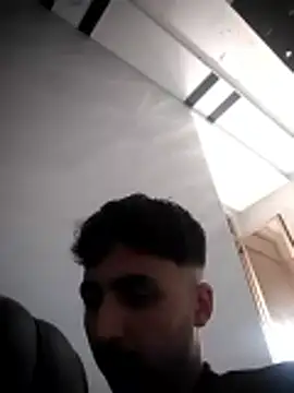 Snapshot of achraf31 chatting on June 19, 3:49 pm achraf31 online show from June 19, 3:49 pm