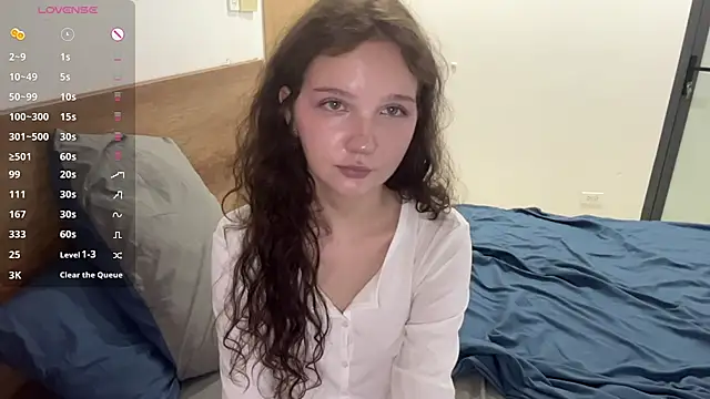 Snapshot of Ela_Wish chatting on July 28, 7:50 pm Ela Wish online show from July 28, 7:50 pm