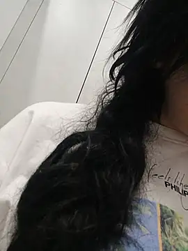 Snapshot of LoveVixen_LoveWolf chatting on July 9, 9:46 am LoveVixen LoveWolf online show from July 9, 9:46 am
