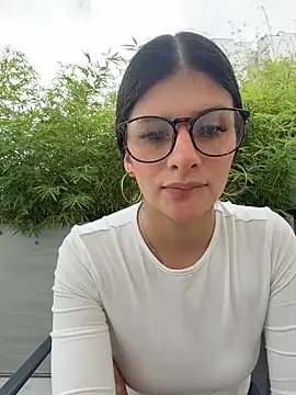 Snapshot of Mia_Alanna chatting on June 17, 7:37 pm Mia Alanna online show from June 17, 7:37 pm