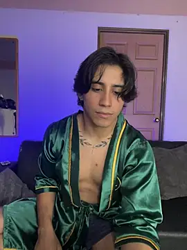 Snapshot of Alexx_Cano_ chatting on July 10, 5:34 am Alexx Cano online show from July 10, 5:34 am