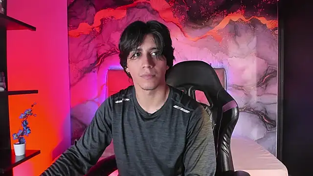 Snapshot of Alexx_Cano_ chatting on July 21, 12:40 pm Alexx Cano online show from July 21, 12:40 pm