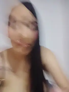 Snapshot of sofia_milky chatting on July 15, 1:05 pm sofia milky online show from July 15, 1:05 pm