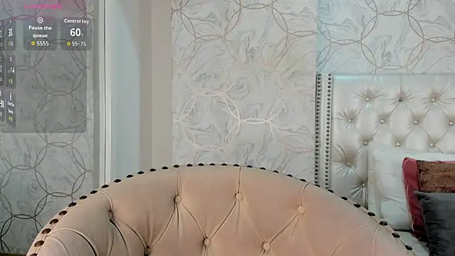Snapshot of britanny_77 chatting on August 5, 7:38 pm britanny 77 online show from August 5, 7:38 pm