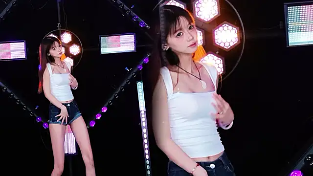 Alice-520 online show from July 29, 10:57 am