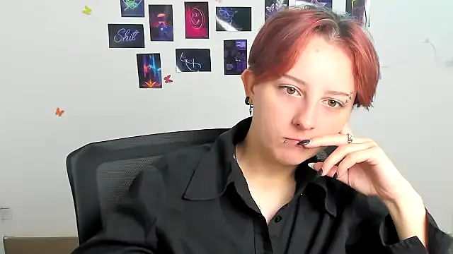 Snapshot of Dilara_Kiss_ chatting on June 26, 5:23 am Dilara Kiss online show from June 26, 5:23 am