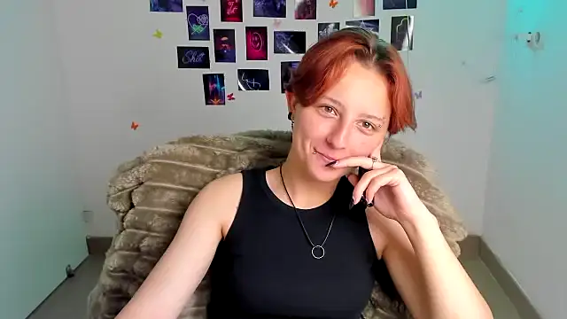 Snapshot of Dilara_Kiss_ chatting on July 12, 5:31 am Dilara Kiss online show from July 12, 5:31 am
