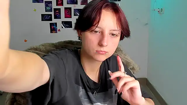 Snapshot of Dilara_Kiss_ chatting on July 15, 5:12 am Dilara Kiss online show from July 15, 5:12 am
