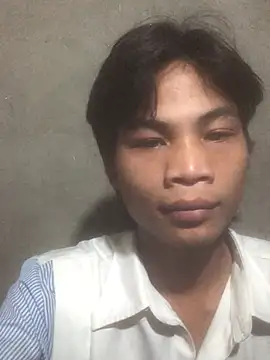 Snapshot of Liam-Ng chatting on June 16, 2:19 pm Liam-Ng online show from June 16, 2:19 pm