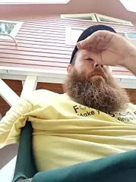Snapshot of ThisGuy42o chatting on June 21, 9:28 pm ThisGuy42o online show from June 21, 9:28 pm