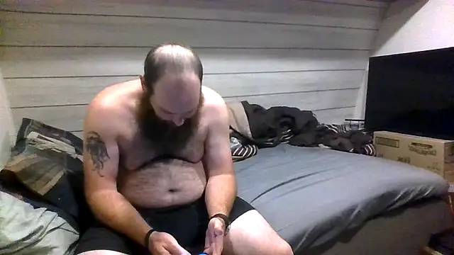 Snapshot of ThisGuy42o chatting on June 29, 11:49 pm ThisGuy42o online show from June 29, 11:49 pm