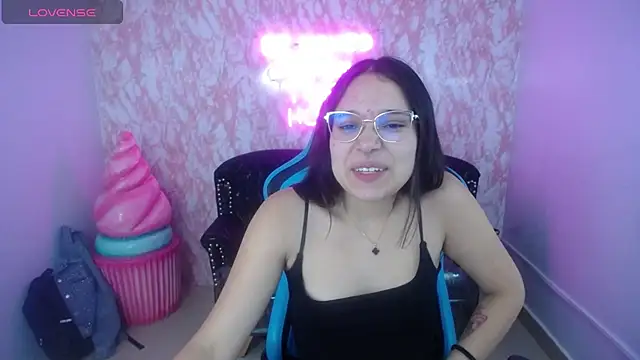 Snapshot of Lia_Rose_ch chatting on July 11, 3:09 am Lia Rose ch online show from July 11, 3:09 am