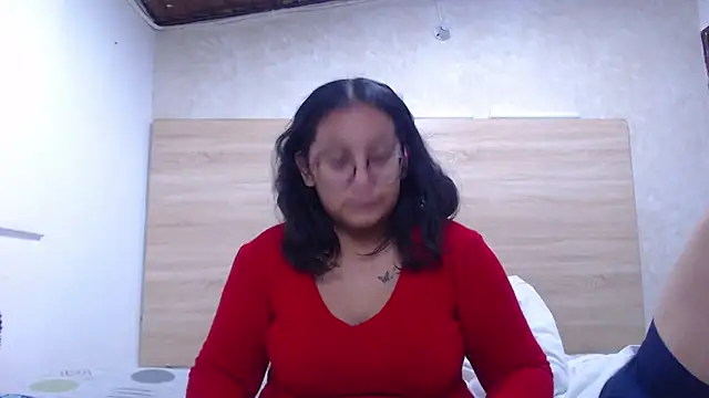 Snapshot of sashasalomefon chatting on August 8, 3:08 am sashasalomefon online show from August 8, 3:08 am