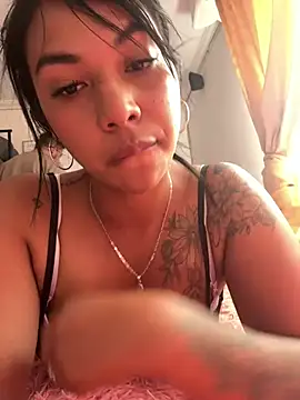 Snapshot of sophiagomezx chatting on June 26, 7:29 pm sophiagomezx online show from June 26, 7:29 pm