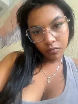 Snapshot of sophiagomezx chatting on July 10, 8:33 pm sophiagomezx online show from July 10, 8:33 pm