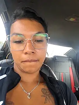 Snapshot of sophiagomezx chatting on July 26, 6:48 pm sophiagomezx online show from July 26, 6:48 pm