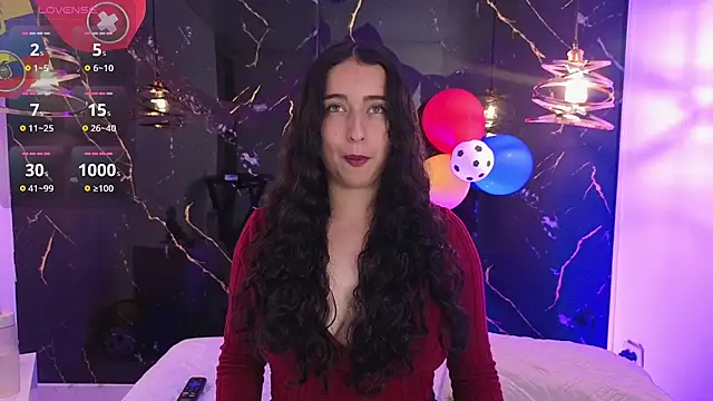 Snapshot of ZoeBlissX chatting on July 11, 11:35 am ZoeBlissX online show from July 11, 11:35 am