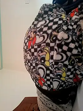 Snapshot of meshje chatting on June 20, 12:08 pm meshje online show from June 20, 12:08 pm