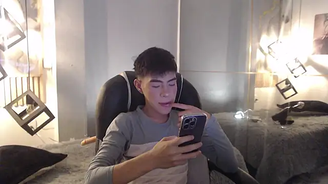 Snapshot of ash_ka chatting on July 15, 9:09 pm ash ka online show from July 15, 9:09 pm