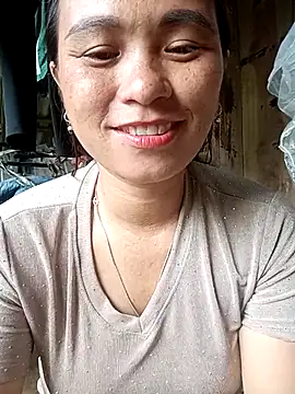 Snapshot of chychy113 chatting on July 25, 9:40 am chychy113 online show from July 25, 9:40 am