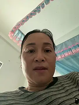 Loly hana online show from July 20, 1:53 am