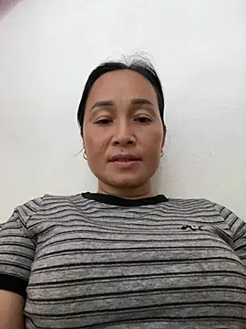 Loly hana online show from July 25, 5:05 am