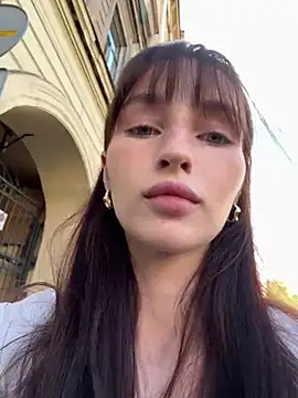 Snapshot of -missbehaving- chatting on June 23, 12:58 pm -missbehaving- online show from June 23, 12:58 pm