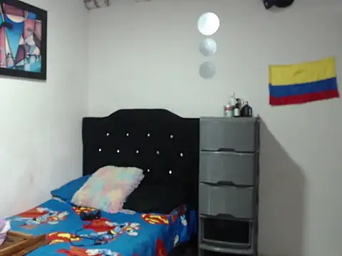 Snapshot of Stiiveen777 chatting on July 17, 1:07 pm Stiiveen777 online show from July 17, 1:07 pm