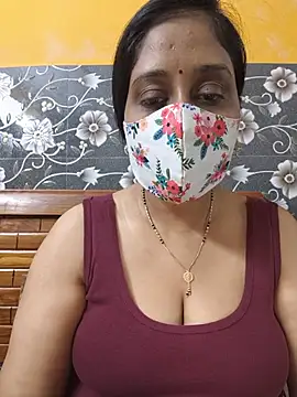 Snapshot of Garimaa_Cherry chatting on July 2, 7:42 pm Garimaa Cherry online show from July 2, 7:42 pm