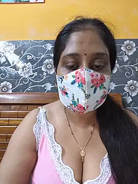 Snapshot of Garimaa_Cherry chatting on July 13, 7:05 pm Garimaa Cherry online show from July 13, 7:05 pm