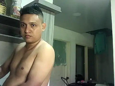 Snapshot of chriss_pacheco chatting on June 20, 4:04 am chriss pacheco online show from June 20, 4:04 am