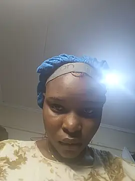 Snapshot of shazbaibe chatting on June 23, 8:56 am shazbaibe online show from June 23, 8:56 am