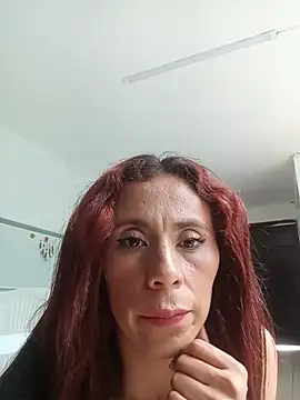 Snapshot of Loren_queen_ chatting on July 9, 1:15 pm Loren queen online show from July 9, 1:15 pm