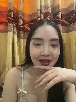 Lilyluta2000 online show from August 2, 6:17 pm